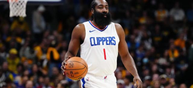 华体会平台网址-双星受伤博格丹变铁神 哈登孤立无援快艇形势告急